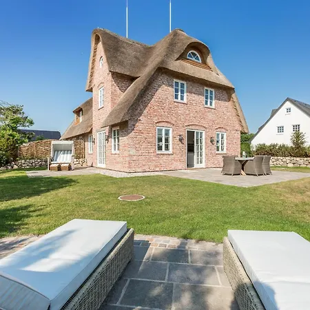 Holiday home Maryvent Wenningstedt-Braderup